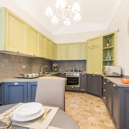 Altarocca Embassy Ferienhaus Rom